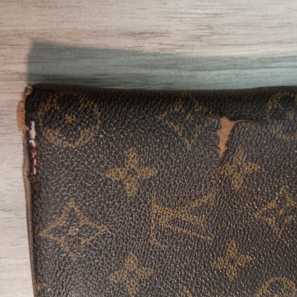 LOUIS VUITTON PORTE FOUIL BROZA MONOGRAM CANVAS Brown PVC WOMEN'S Used - Picture 2 of 13